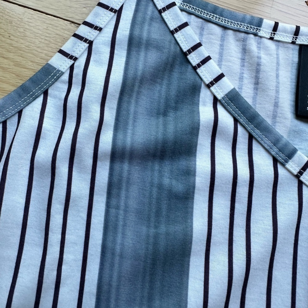 NWOT Just Fashion Now Tank Top - Picture 4 of 4